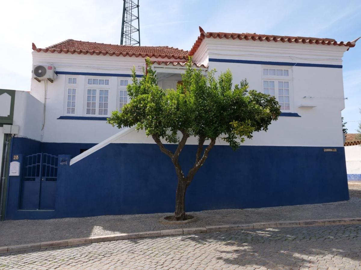 Casa Da Livraria - Boutique Da Cultura Villa เอวิส ภายนอก รูปภาพ